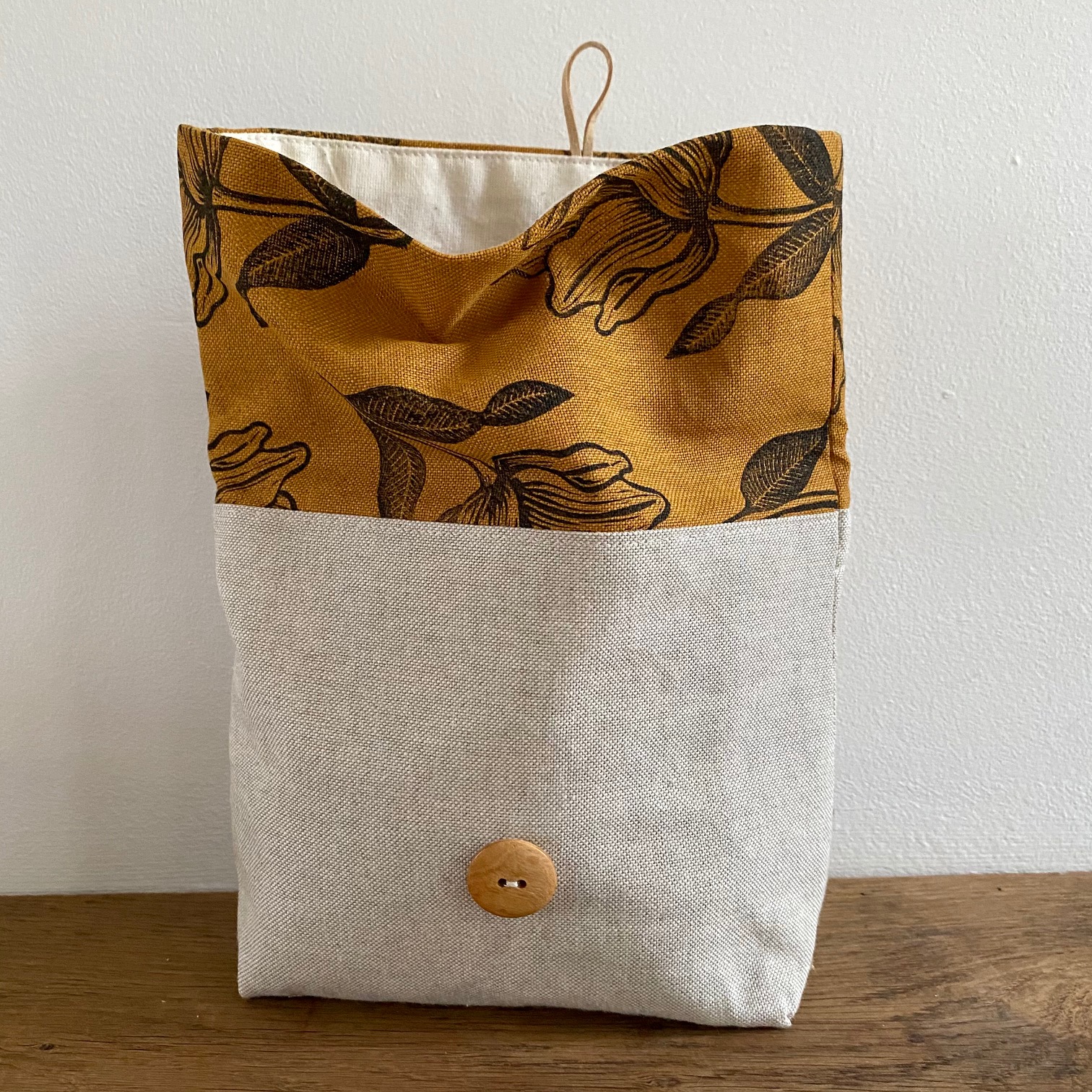 New handprinted pouches in the shop – StudioTokek